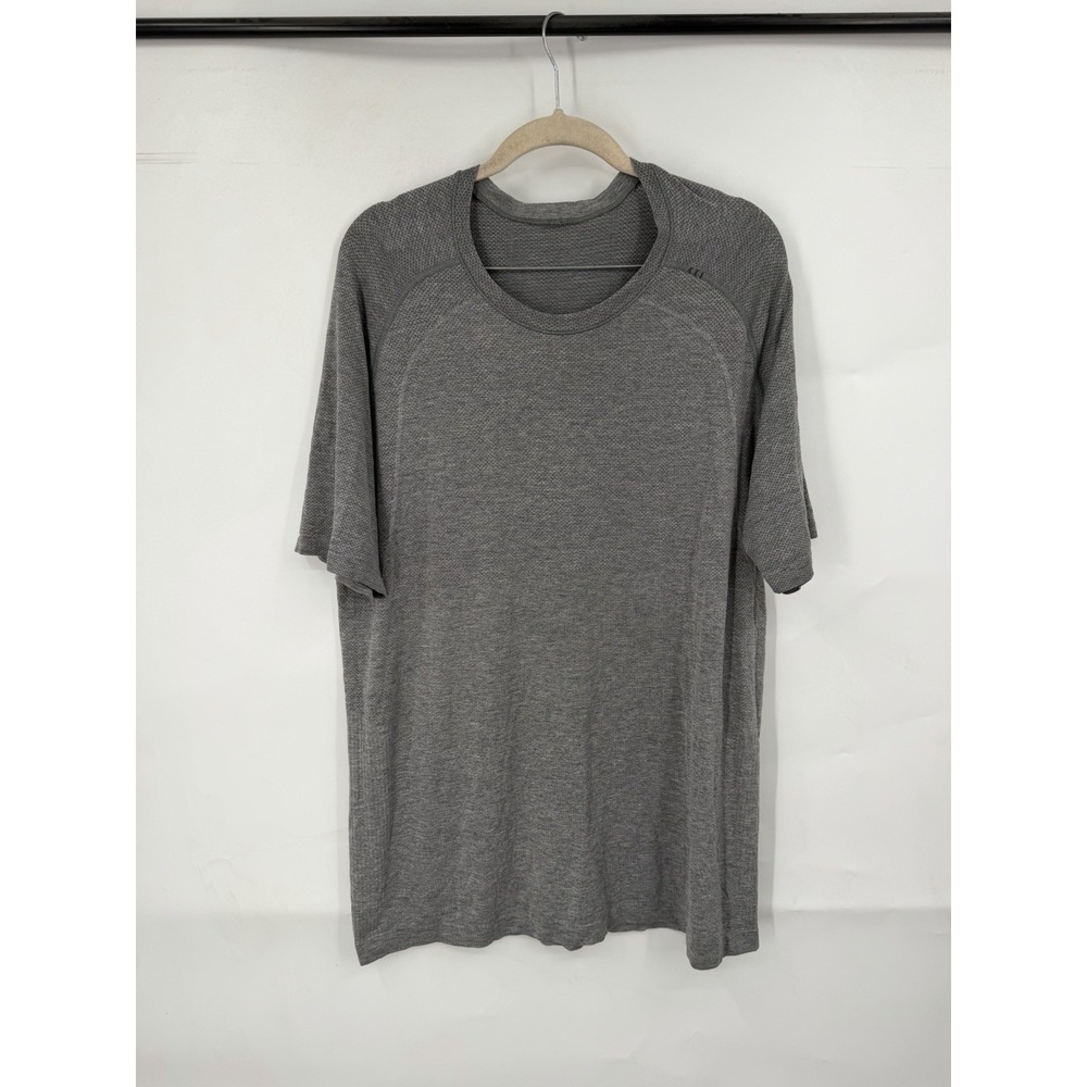 Lululemon Metal Vent Tech Short Sleeve Shirt Men L Grey Athletic Workout Running
